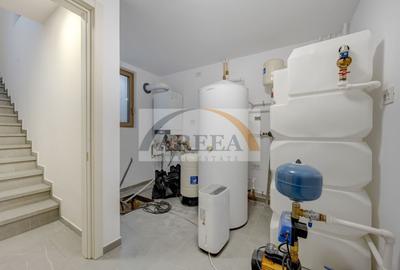 Casă individuală cu 7 camere cu Canalizare în Iancu Nicolae - 53