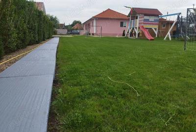 Casă cu Teren 100 Mp în Chețani - 1