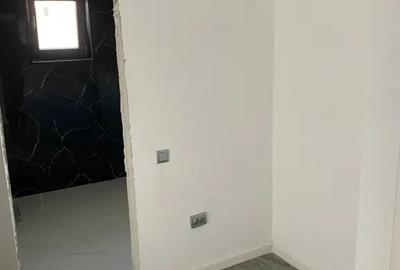 Apartament cu 2 camere decomandat în Jiului - 9