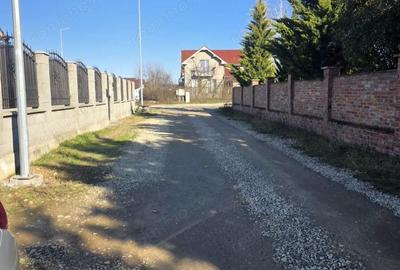 Teren de 1000 mp, în Sânmartin - 2