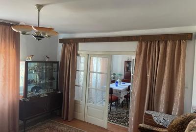 Casă individuală cu 4 camere cu Teren 754 Mp în Central - 8