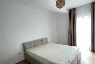 Apartament cu 2 camere, decomandat - zona Tractorul - 2