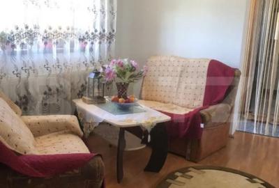 Casă cu 5 camere cu Teren 1732 Mp în Găești - 2