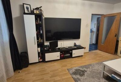 3 Camere Metrou Aparatorii Patriei - 1