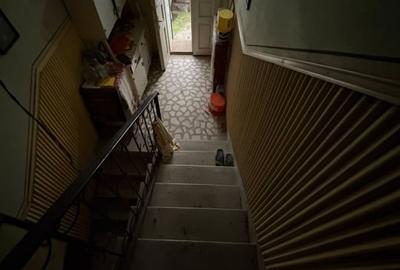 Casă individuală cu 8 camere cu Teren 3488 Mp în Central - 9