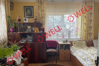 Casă familială de vânzare în Pachia! - 1