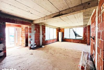 Casă cu 5 camere cu Teren 743 Mp în Oșorhei - 14