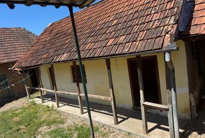 Casă cu 3 camere în Central - 3