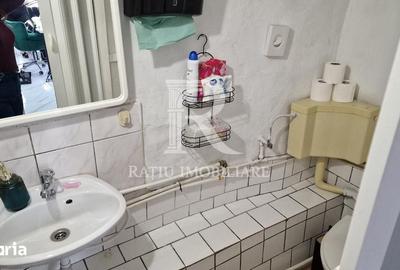 Spațiu comercial, de 27 mp, în Central - 10
