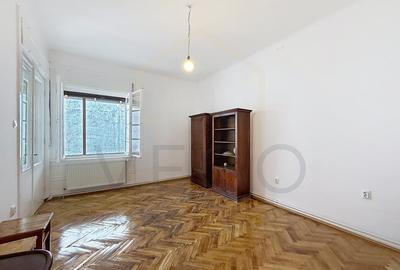 Apartament cu 4 camere semidecomandat în Central - 8