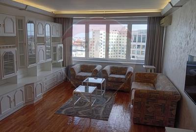 Apartament cu 3 camere semidecomandat, mobilat în Central - 2