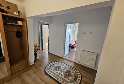 Apartament cu 2 camere decomandat în Plantelor - 2