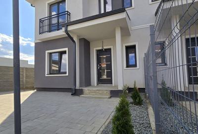 Casă cu 4 camere în Giroc - 2