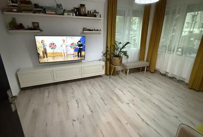 Apartament cu 2 camere decomandat în Milcov - 3