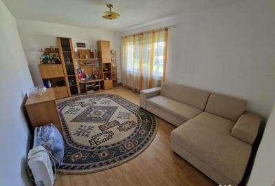 Apartament cu 3 camere decomandat în Hotvon - 8