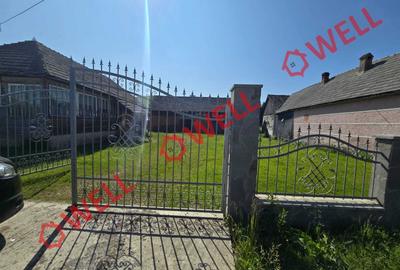 De vânzare casă în Barcani, pe strada Principală! - 10