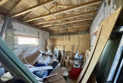 Casă cu 2 camere cu Teren 257 Mp în Valu lui Traian - 8