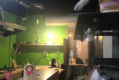 Magheru  Închiriez spațiu  comercial parter stradal 40 mp  mobilat utilat hota - 6