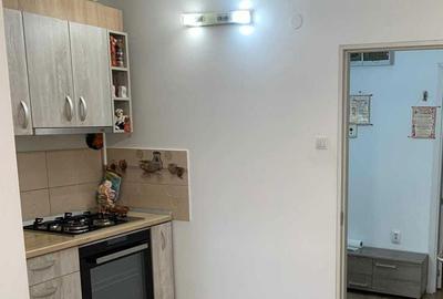 Apartament cu 3 camere decomandat în Exterior Vest - 2