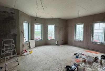 Casă cu 3 camere cu Teren 657 Mp în Moșnița Veche - 2