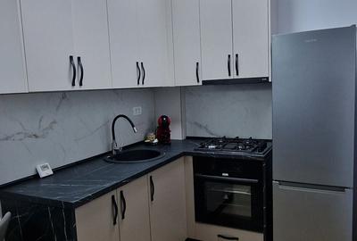 Apartament cu 3 camere decomandat în Fălticeni - 2