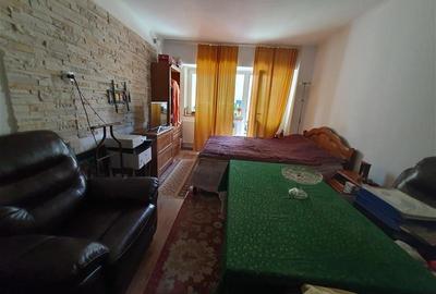 Garsonieră decomandată în Sebastian