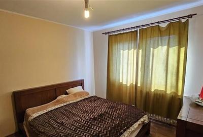 Vanzare Apartament 4 Camere Semidecomandat  Moldovita - 8