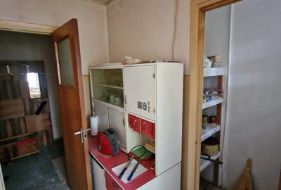 Se vinde in Nord apartament semidecomandat cu doua camere  pret 48000 euro neg - 5