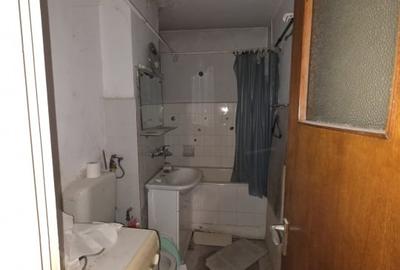 Apartament cu 3 camere semidecomandat în Obor - 18