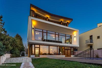 Casa TA de pe malul lacului Mogosoaia - 2