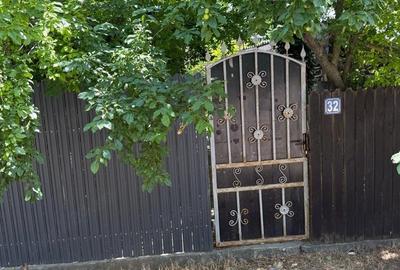 Casă cu 5 camere cu Teren 3000 Mp în Exterior Vest - 1