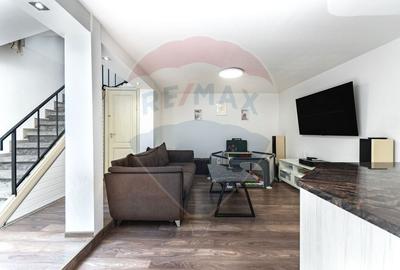 Apartament cu 3 camere nedecomandat, mobilat în Schei - 4