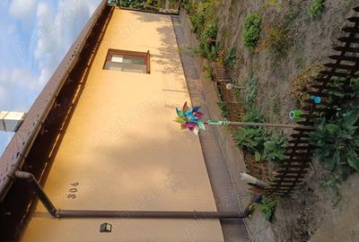 De vanzare,casa ?i gradina 3000m - 5