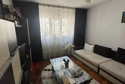 Apartament cu 4 camere decomandat, mobilat în Poarta 6 - 9