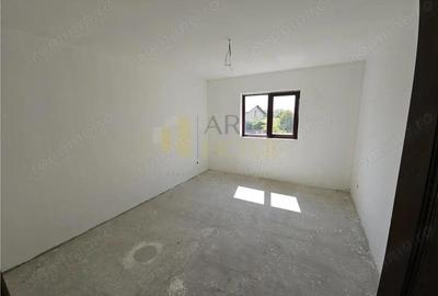 Casa 6 camere, 300mp, Ploiestiori - 3