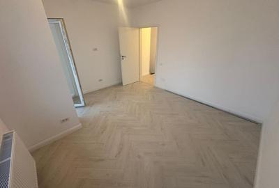 Casă cu 3 camere cu Canalizare în Dobroești - 4