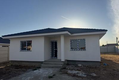 Casă cu 4 camere în Nojorid - 1