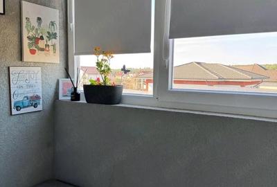 Apartament cu 3 camere decomandat în Tancodrom