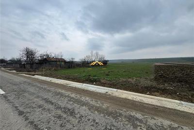 Teren intravilan de 3388 mp, în Cristești - 2