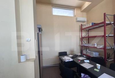 Spatiu de birouri modern, 480mp, 10 locuri de parcare, carti - 14