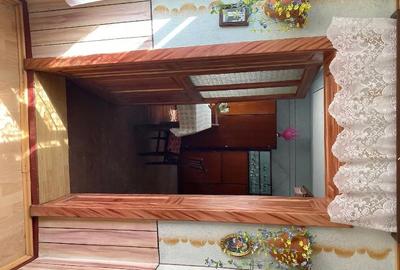 Casă cu 3 camere cu Teren 500 Mp în Exterior Vest