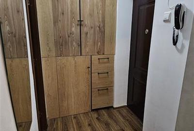 Apartament cu 3 camere decomandat, mobilat în Alexandru cel Bun - 8