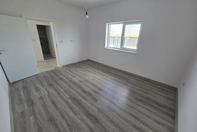 Duplex cu 3 camere cu Canalizare în Moșnița Nouă - 7