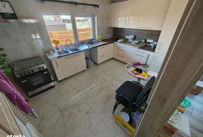 Casă cu 4 camere în Hărmanului - 11