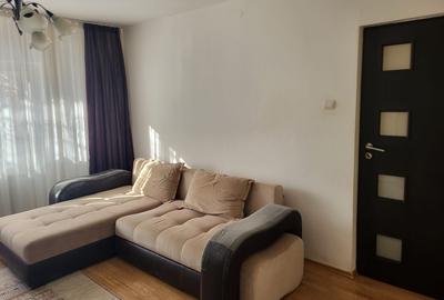 Apartament decomandat, mobilat în Uverturii - 3