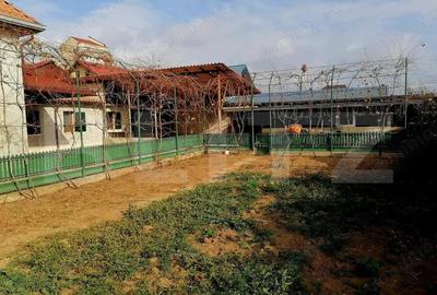 Casa de vanzare, 140 mp, zona Micro 11 - 6