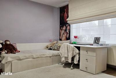Apartament cu 3 camere în Central - 16