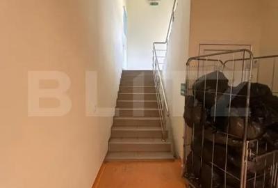 Spațiu comercial, de 1,967 mp, în Industrială - 4