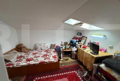 Casă cu 4 camere cu Teren 207 Mp în Romanești - 2