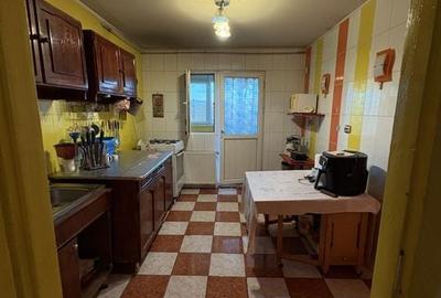Mutare Imediata! Apartament 4 Camere 90.92mp Zona Piata Sudului -5 Minute Metrou - 12